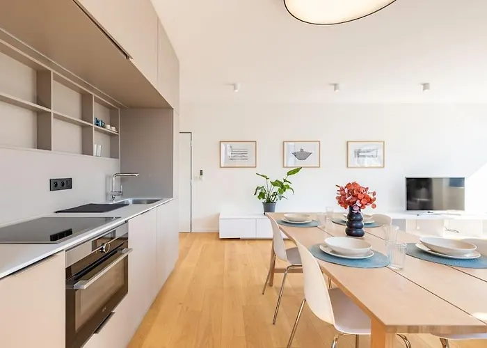 Sk President Neighbor Vysoka * 브라티슬라바